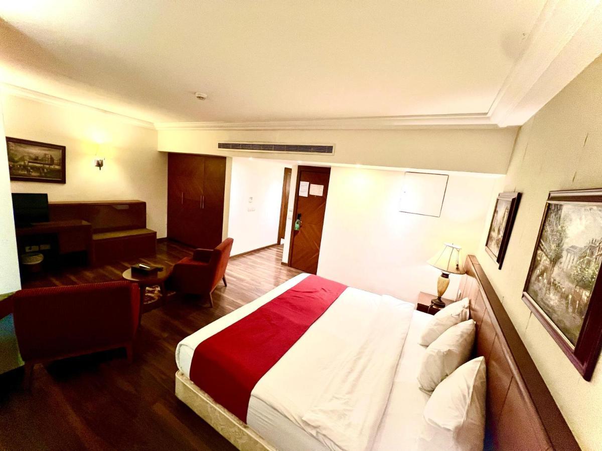 King Suites Hotel Beirut Exterior foto
