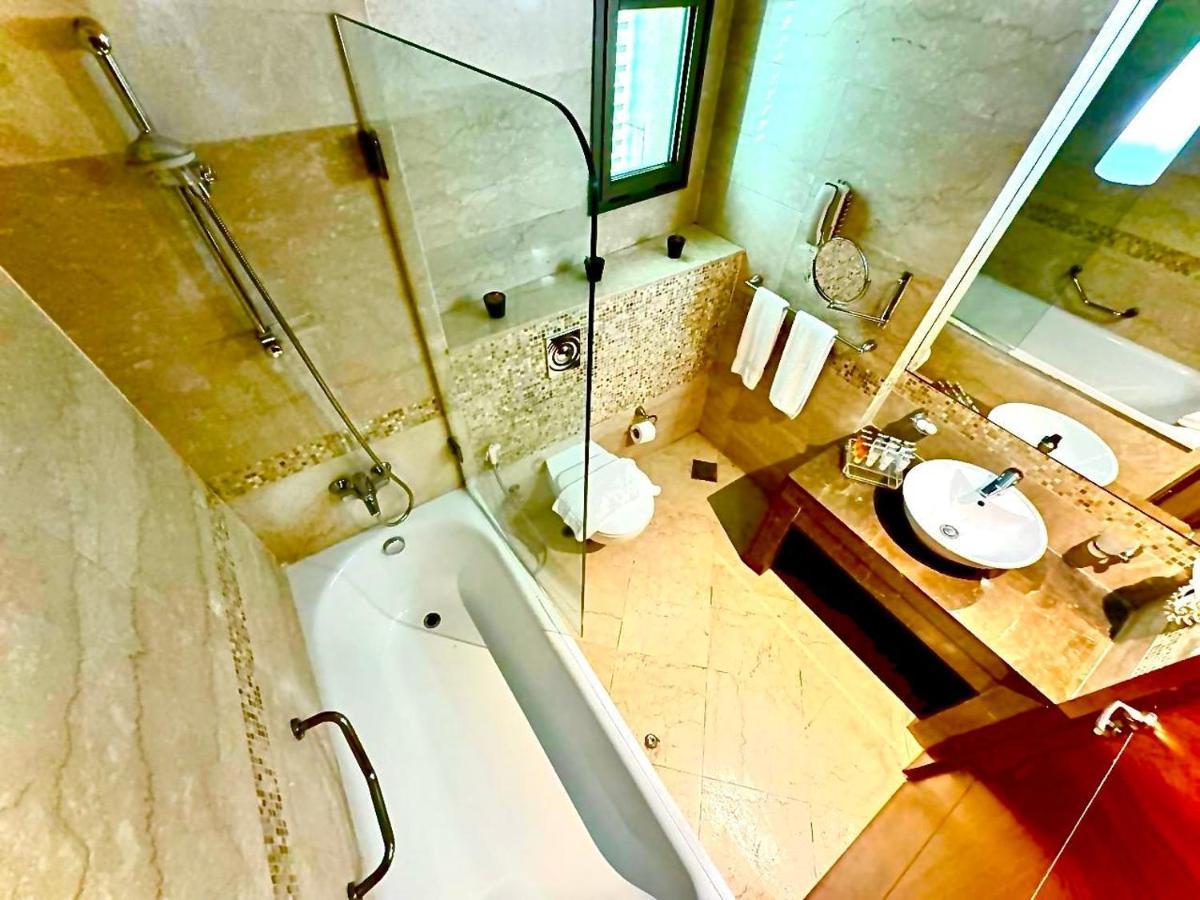 King Suites Hotel Beirut Exterior foto