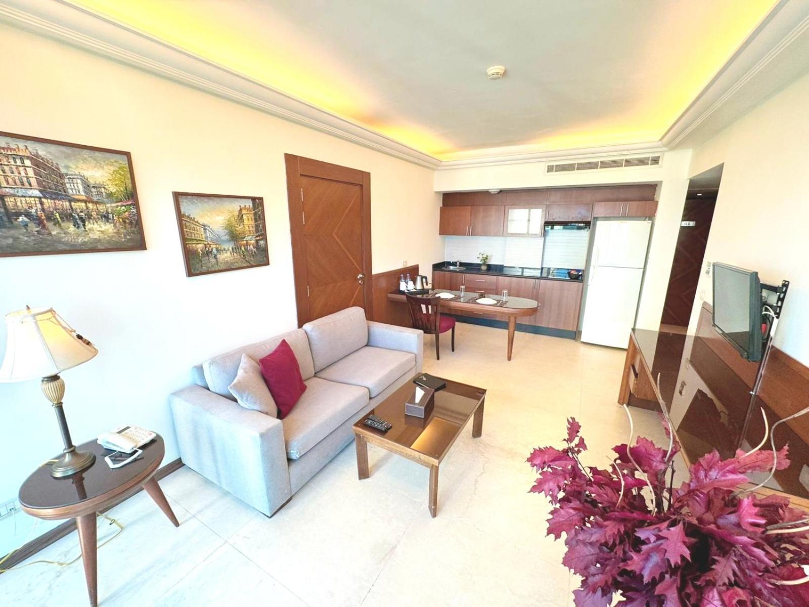 King Suites Hotel Beirut Exterior foto