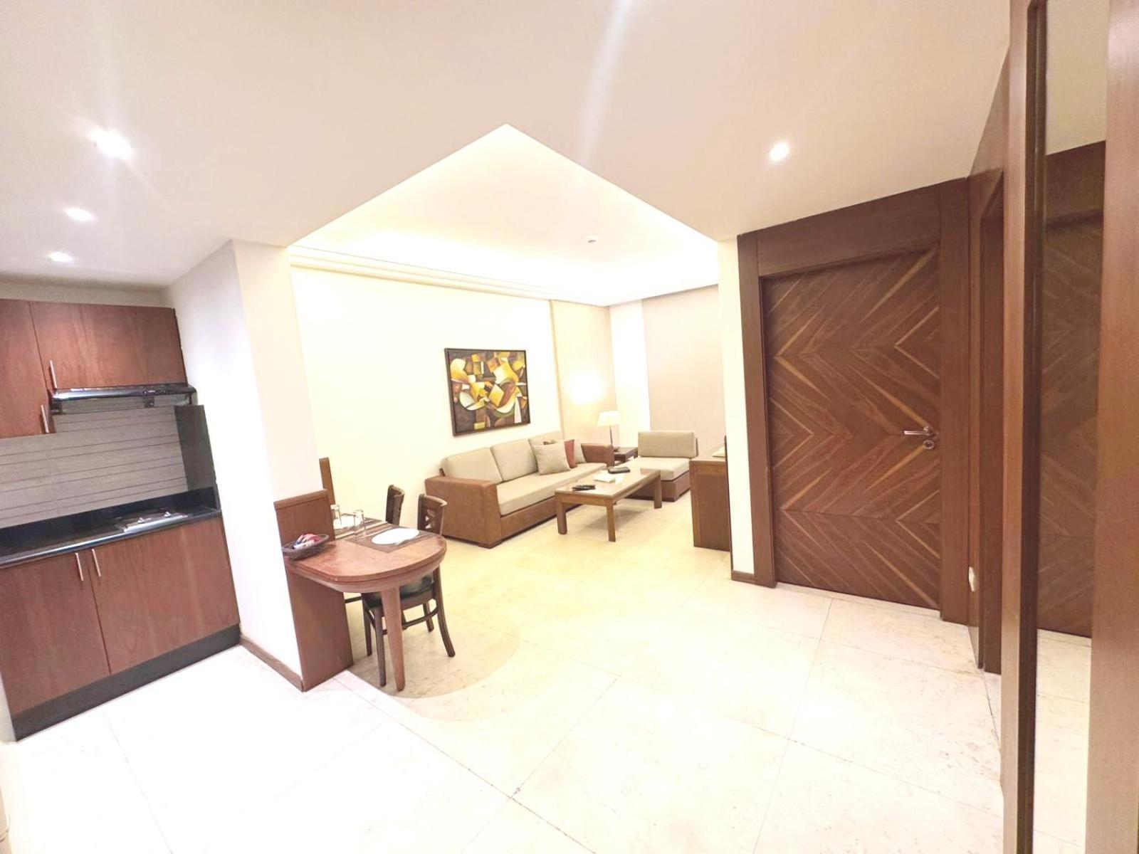 King Suites Hotel Beirut Exterior foto