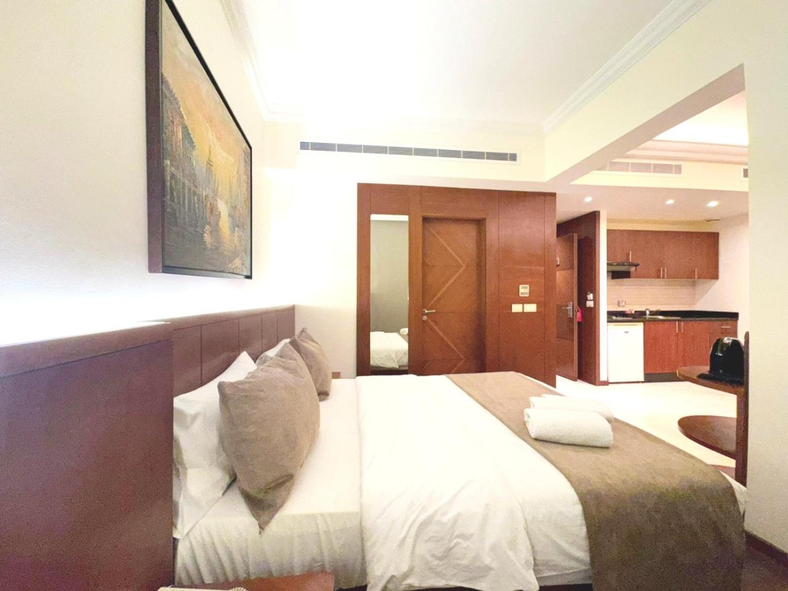 King Suites Hotel Beirut Exterior foto